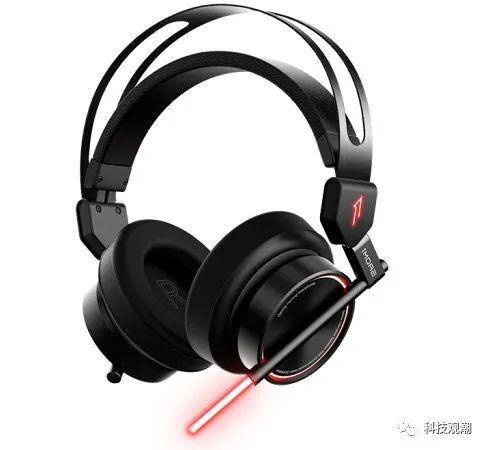 頭戴式耳機 冬季里暖暖的游戲競技伴侶